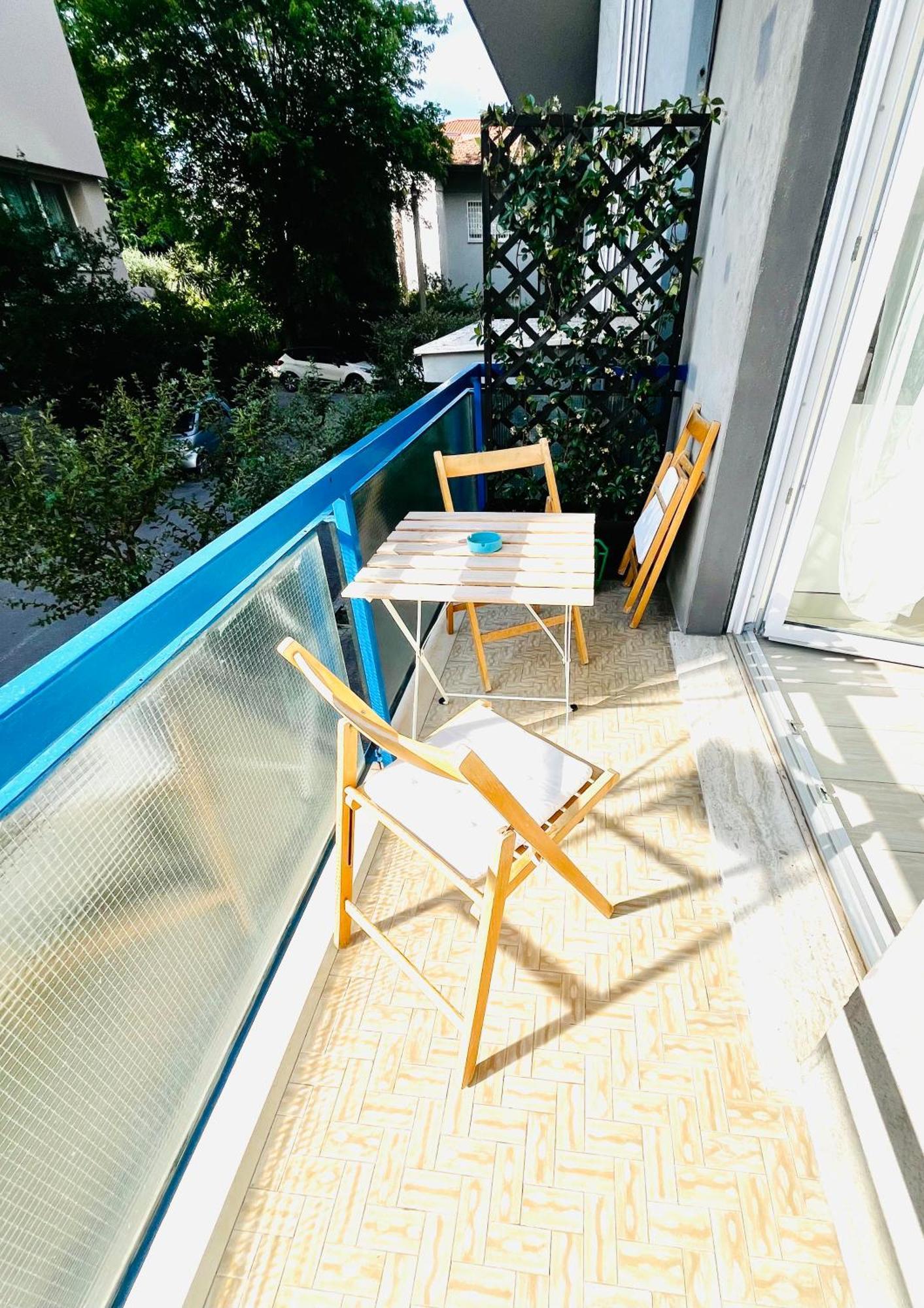 Marina Centro Harbor Apartment Rimini Exterior photo